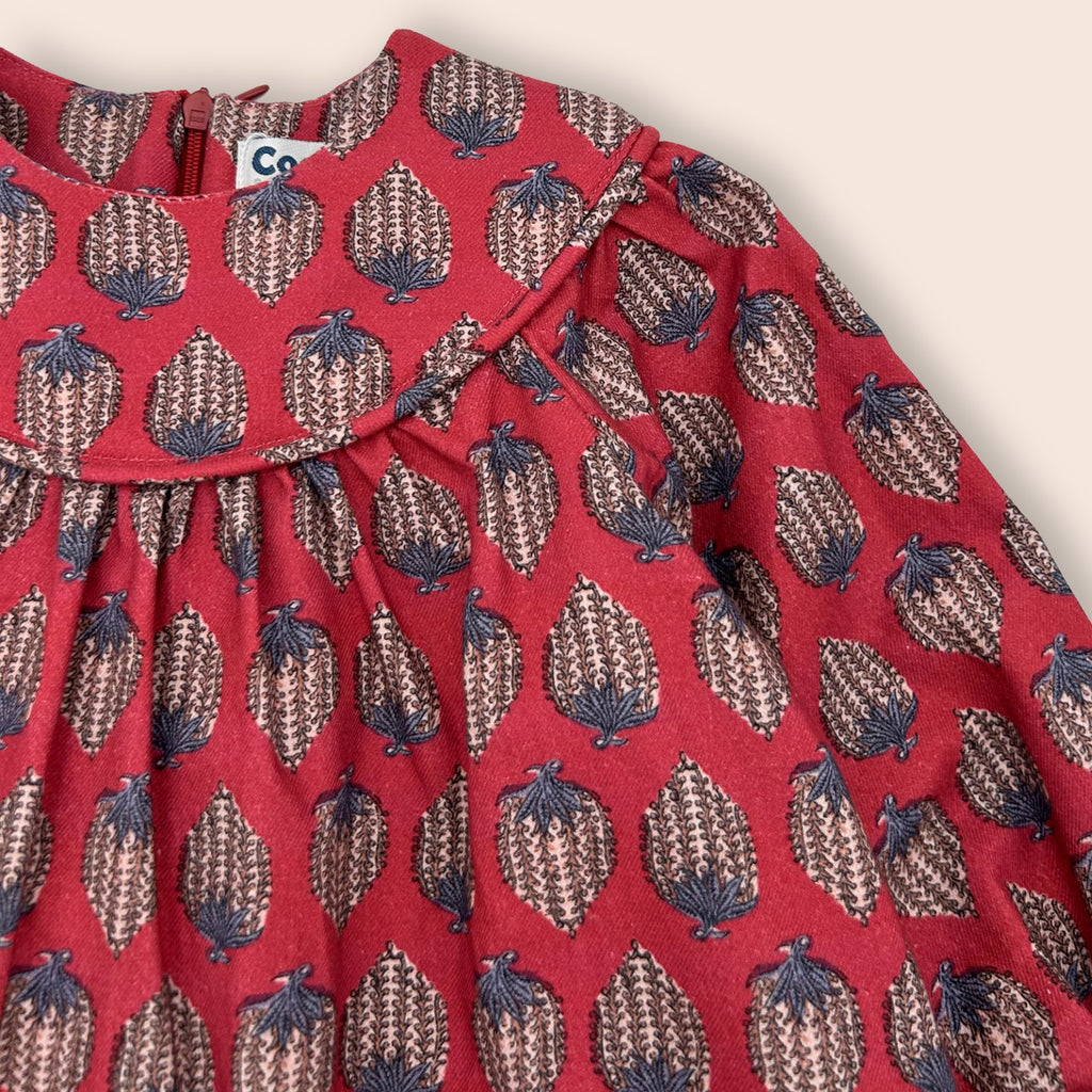 Vestido niña burdeos estampado geométrico foto frontal detalle tejido Cocote by Charanga
