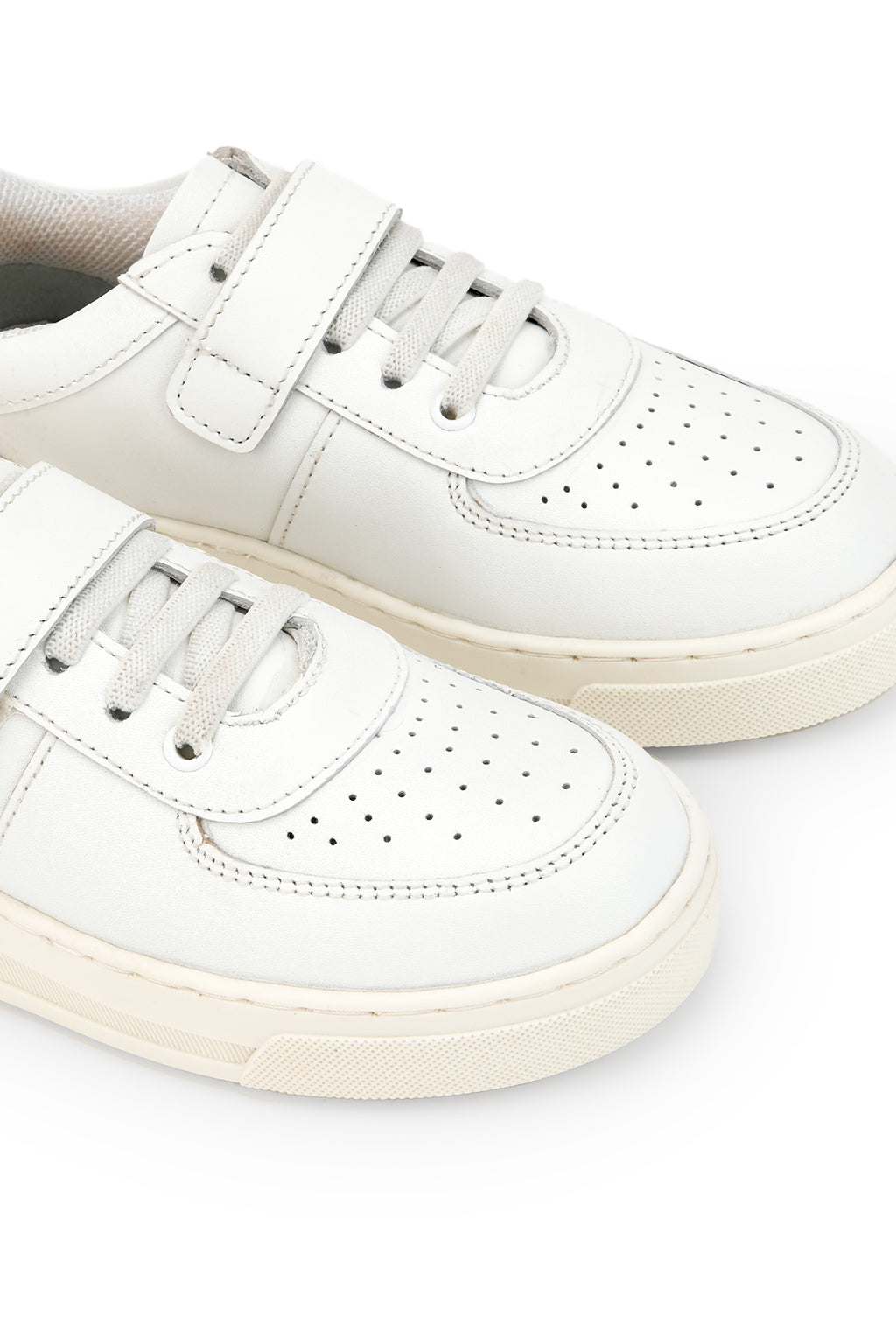 Zapatillas de niña blancas CHG Shoes Charanga