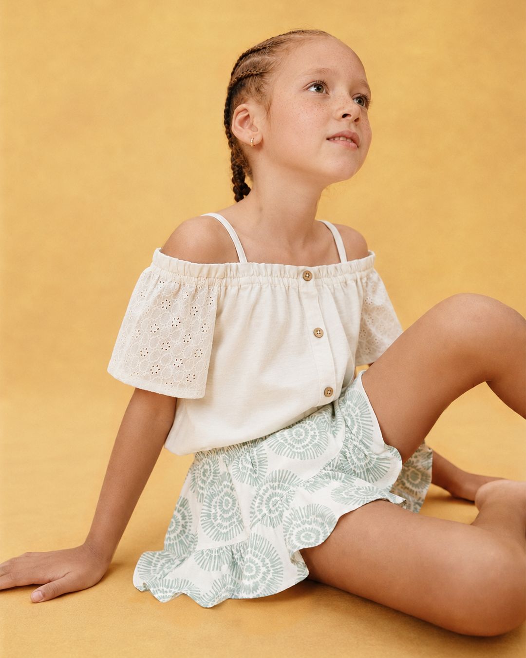 Blusa niña crudo bordado inglés