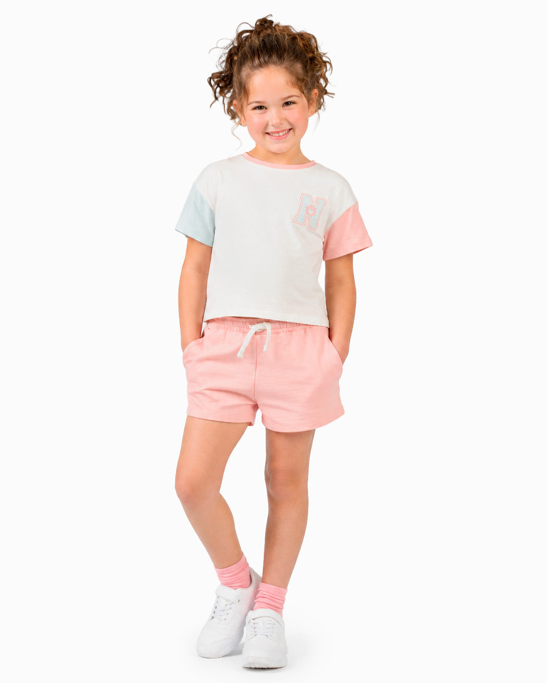 Short fille rose