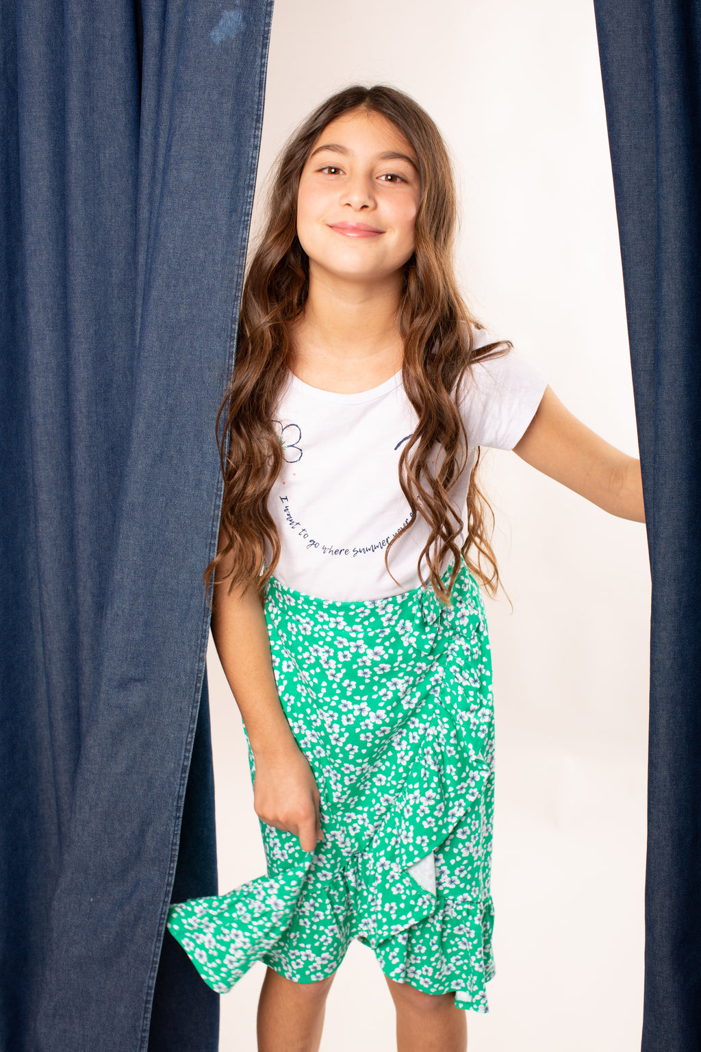 Falda niña verde floral con volante