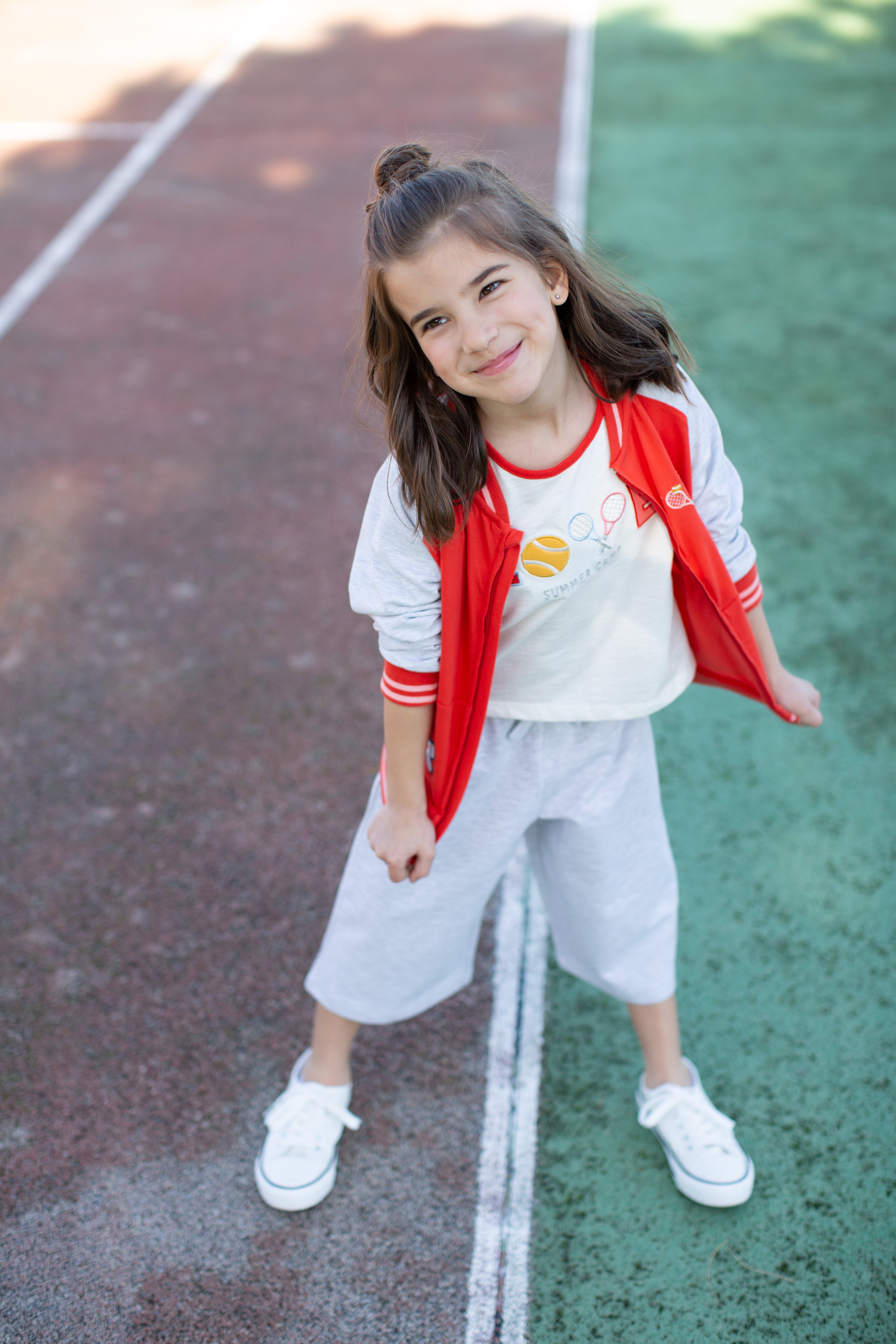 Pantalón niña gris vigoré ancho con lazo