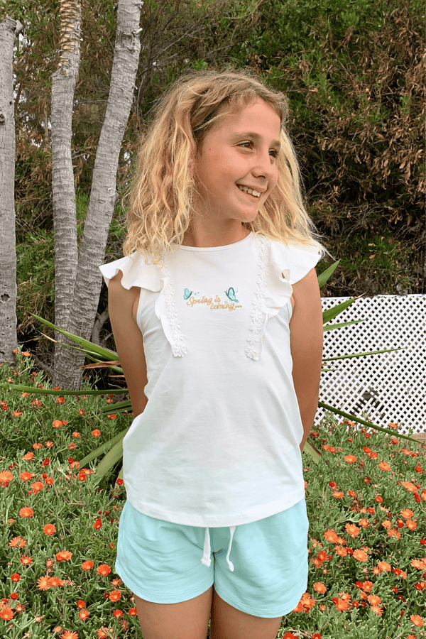 Camiseta de niña blanca con dibujo